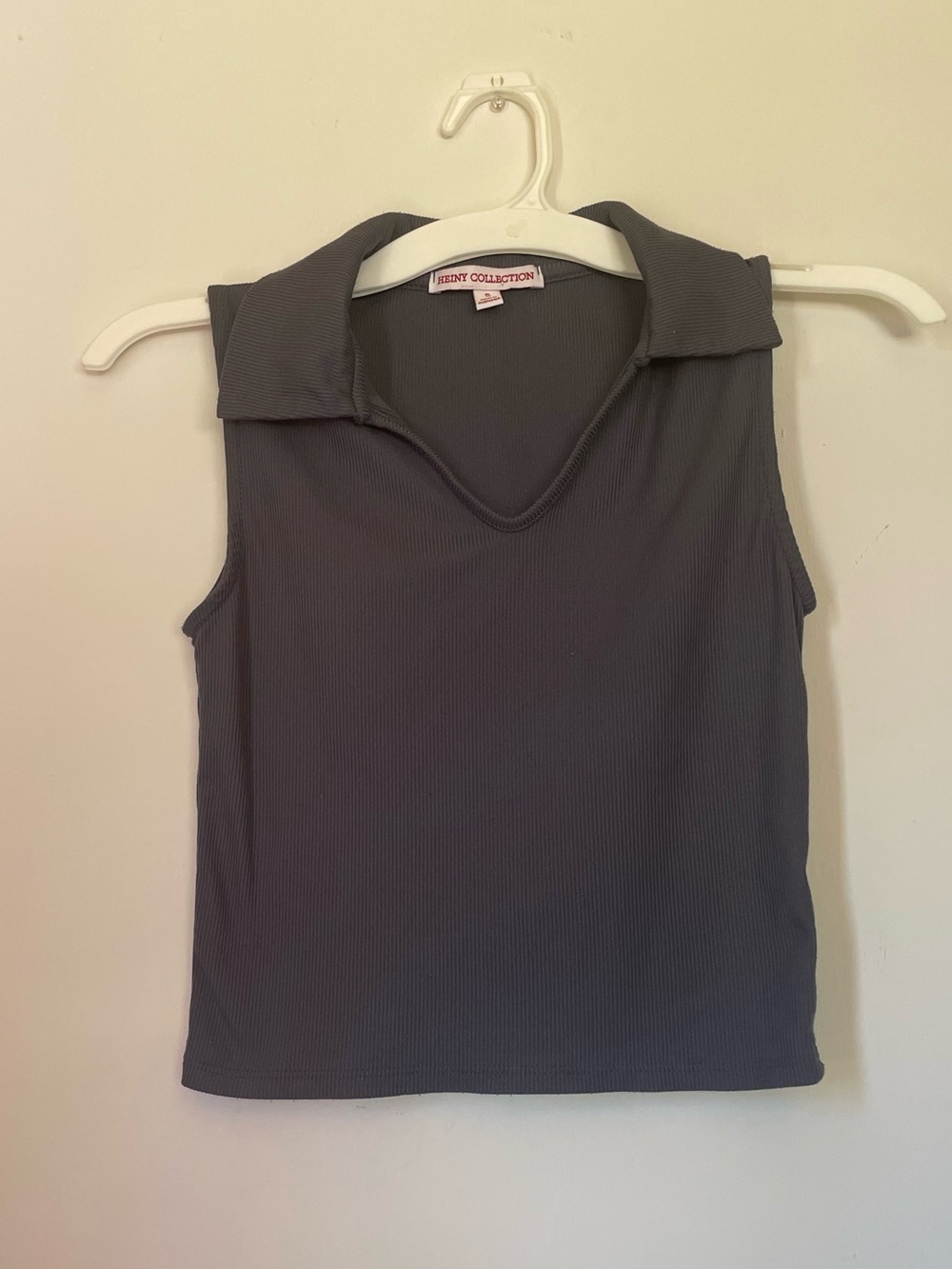 Heiny Collection Sleeveless Ribbed Polo Tank Top in Charcoal